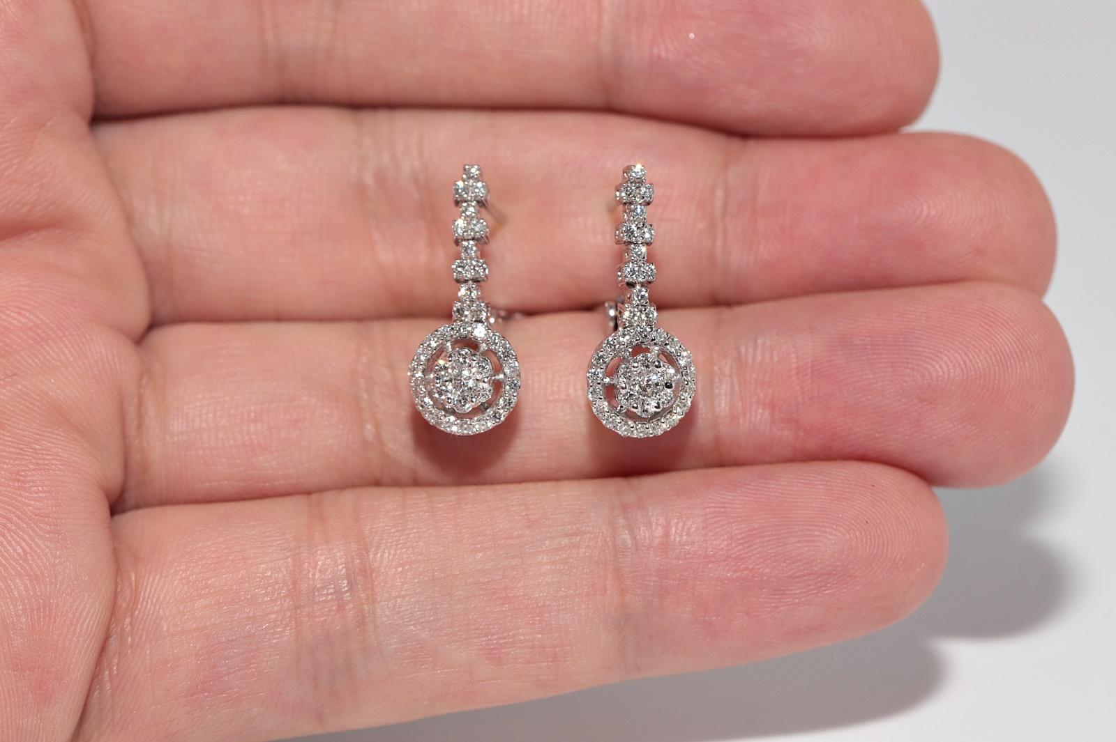 New Made 18k Gold natürlichen Diamanten dekoriert Tropfen Ohrring im Angebot 1