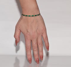 Bracciale con smalto decorato con diamanti naturali in oro 18k di nuova produzione