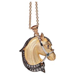 New Made 18k Gold Natural Diamond Decorated Horse Pendant Necklace New Made 18k Gold Natural Diamond Decorated Horse Pendant Necklace