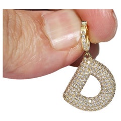 New Made 18k Gold Natural Diamond Decorated Letter D Pendant 