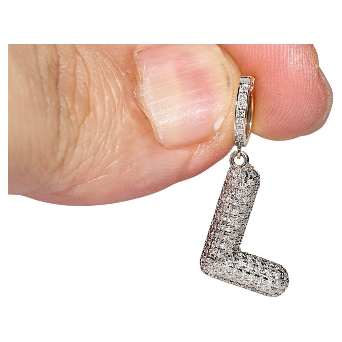 New Made 18k Gold Natural Diamond Decorated Letter L Pendant For Sale