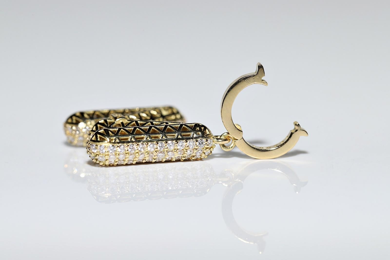 De las mujeres Colgante Letra M Decorado con Diamantes Naturales de Oro de 18k de Nueva Fabricación en venta