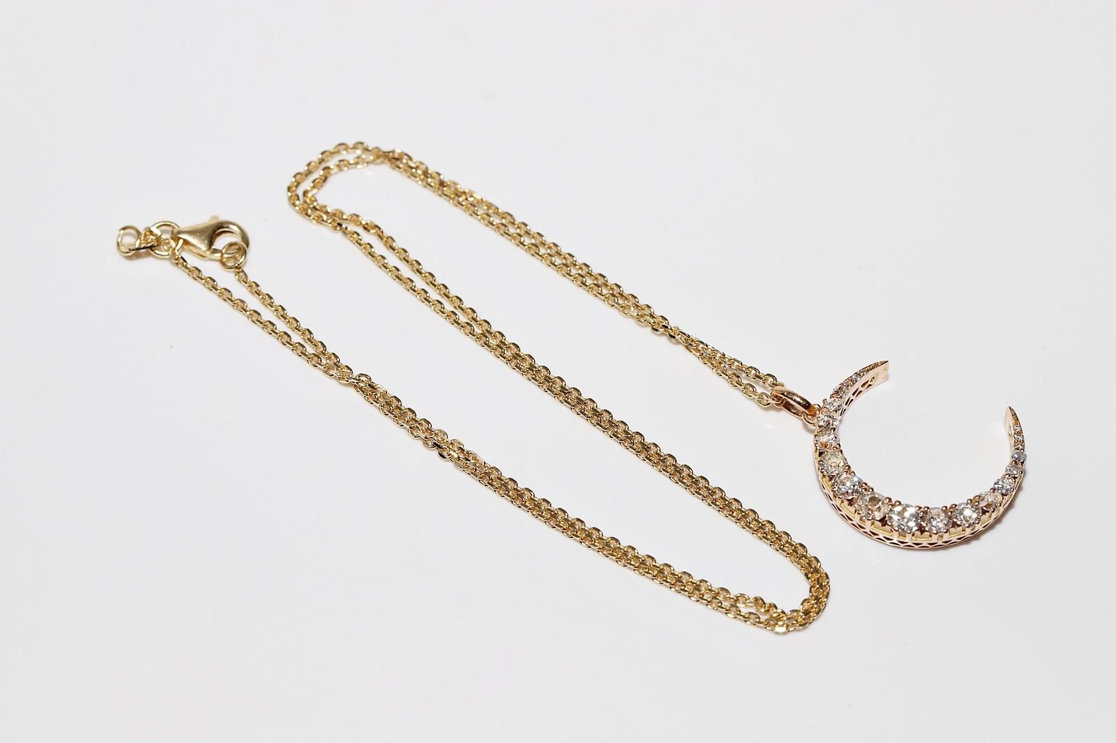Collana con ciondolo New Moon in oro 18k con diamanti naturali decorati in vendita 8