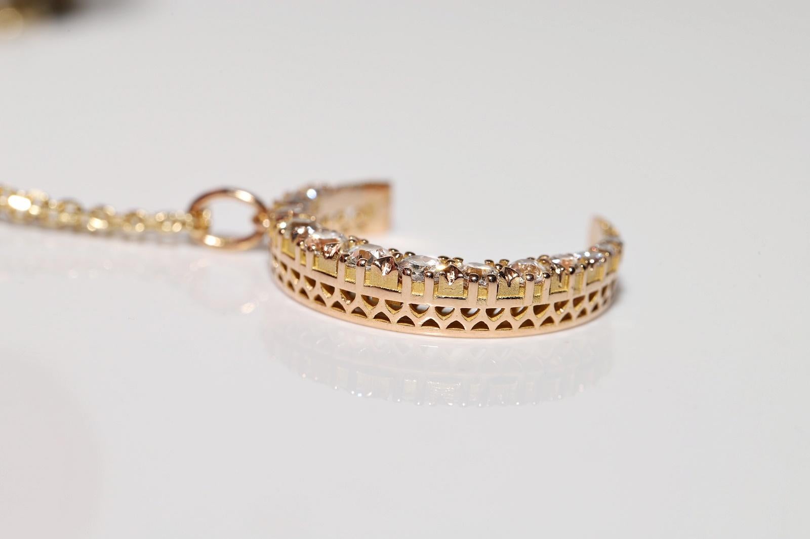 Collana con ciondolo New Moon in oro 18k con diamanti naturali decorati in vendita 2