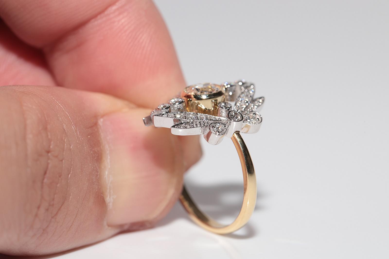 Bague de style navette en or 18 carats, neuve et décorée de diamants naturels en vente 8