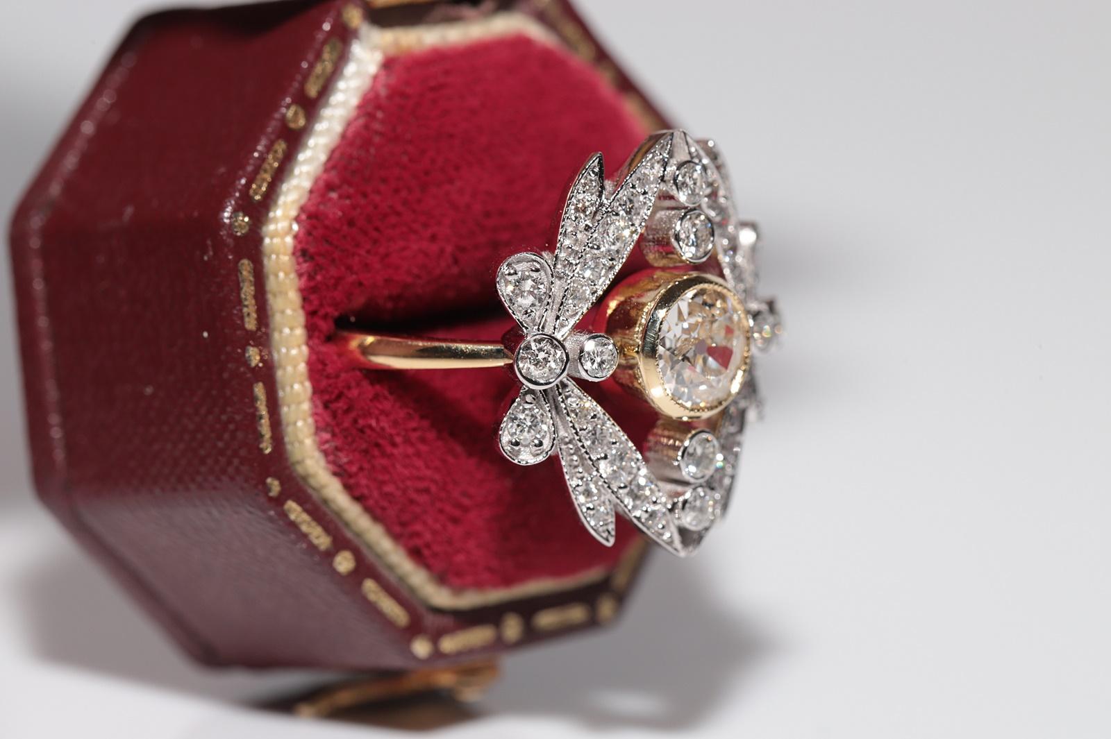 Bague de style navette en or 18 carats, neuve et décorée de diamants naturels en vente 10