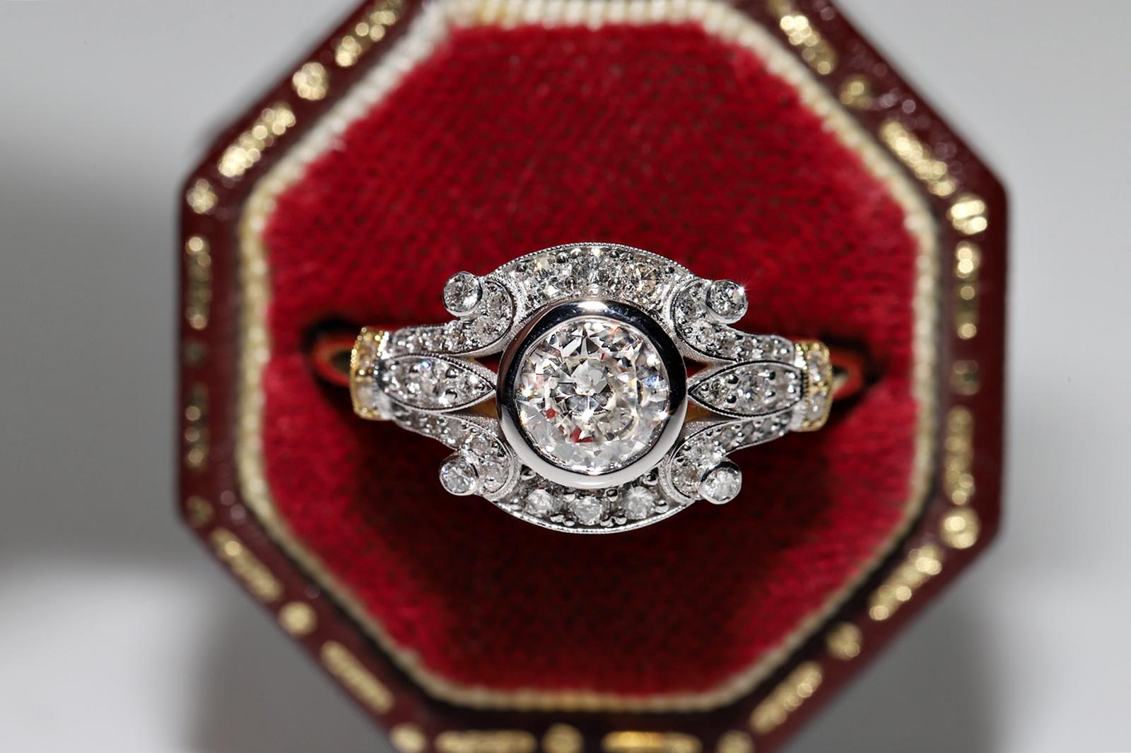 New Made 18k Gold Natural Diamond Decorated Pretty Ring In New Condition For Sale In Fatih/İstanbul, 34