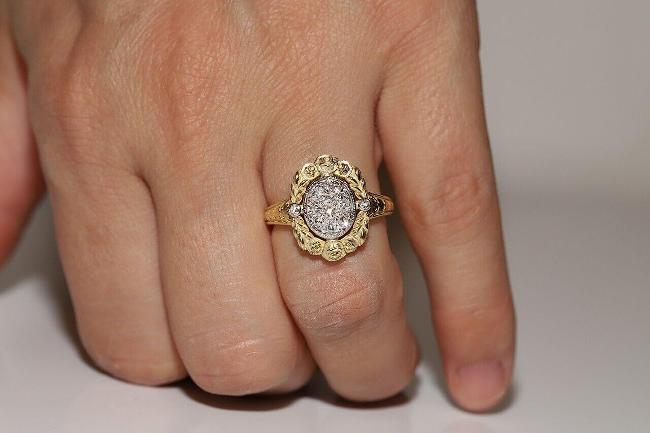  New Made 18k Gold Natural Diamond Decorated Pretty Ring For Sale 3