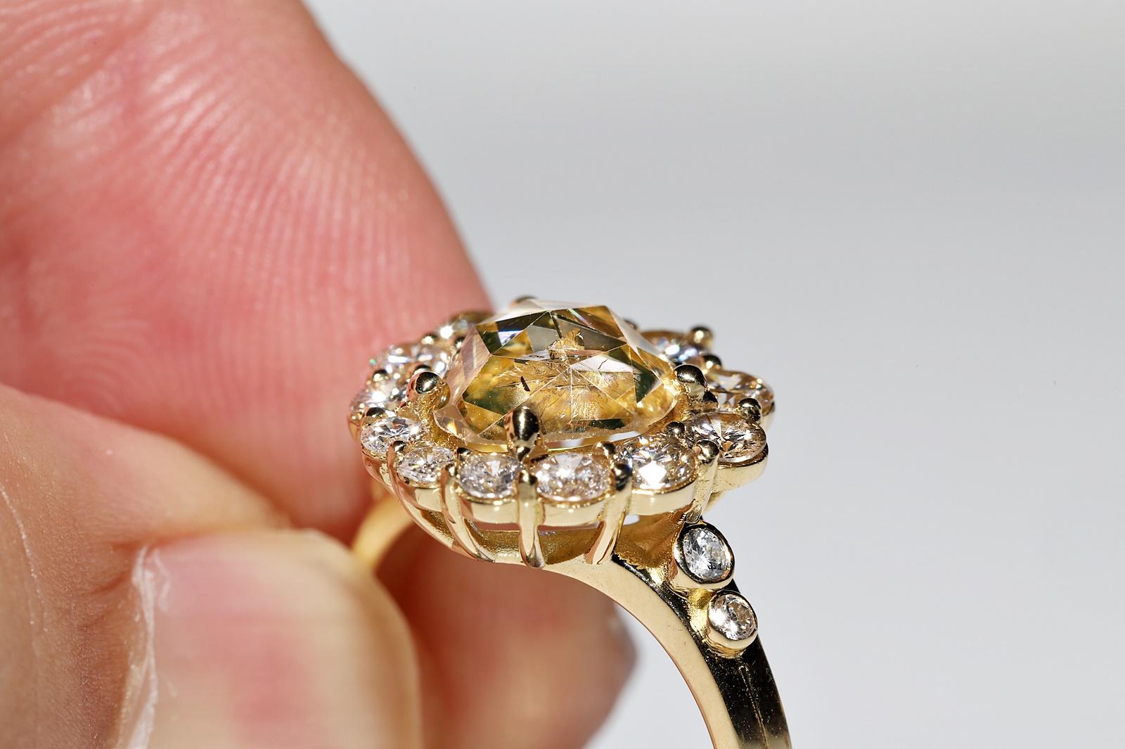 New Made 18k Gold Natural Diamond Decorated Ring For Sale 5