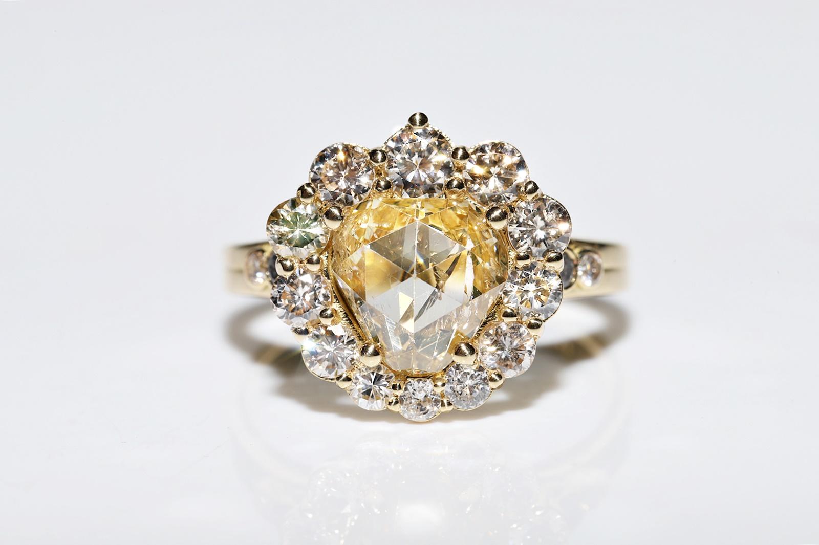 New Made 18k Gold Natural Diamond Decorated Ring In New Condition For Sale In Fatih/İstanbul, 34