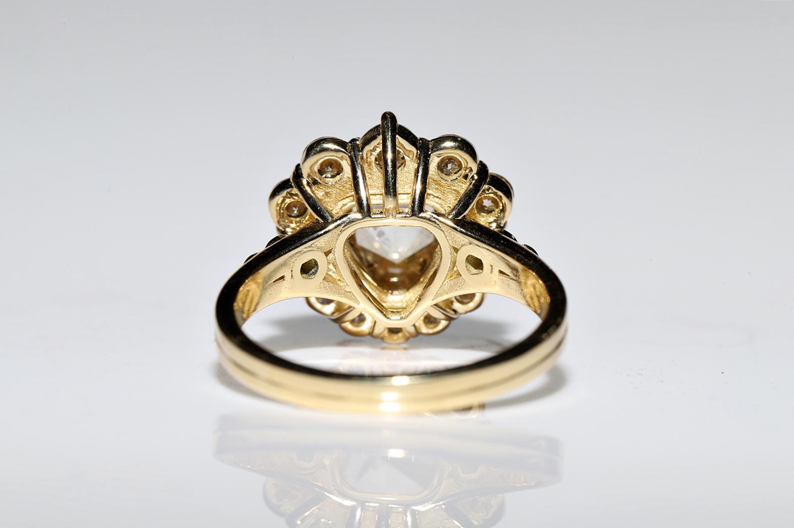 New Made 18k Gold Natural Diamond Decorated Ring For Sale 3