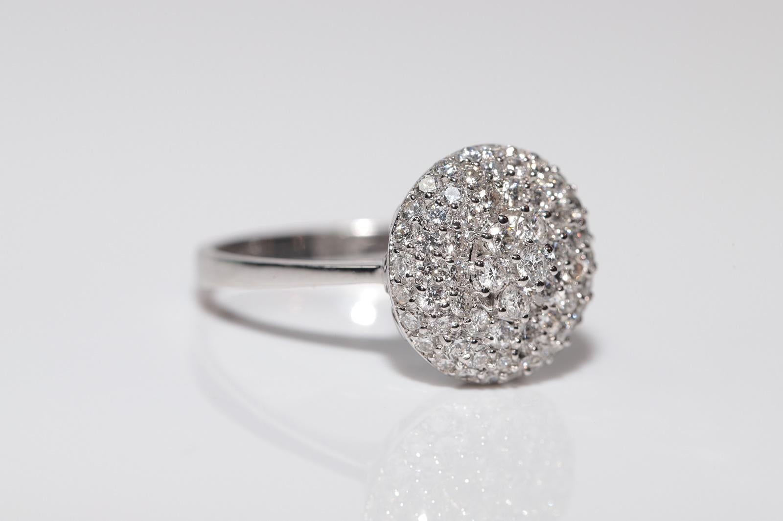 Anillo Bonito Estilo Redondo Decorado con Diamantes Naturales de Oro de 18k de Nueva Fabricación en Bueno estado para la venta en Fatih/İstanbul, 34