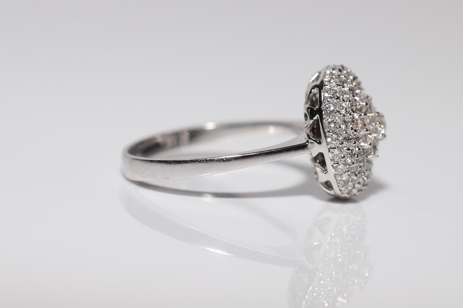 De las mujeres Anillo Bonito Estilo Redondo Decorado con Diamantes Naturales de Oro de 18k de Nueva Fabricación en venta