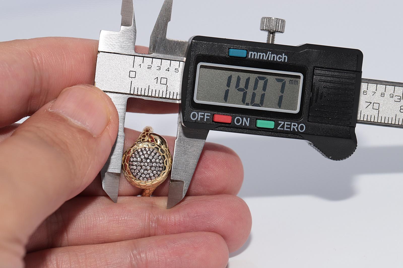 New Made 18k Gold natürlichen Diamanten dekoriert Schlange Design Ring im Angebot 6