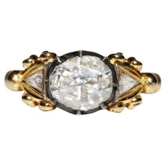 New Made 18k gold Natural Diamond Decorated Solitaire Ring