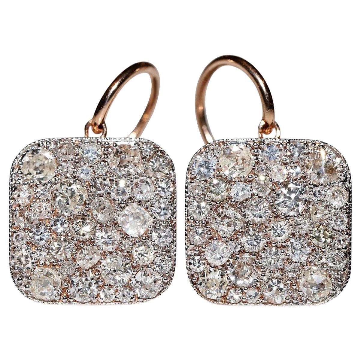 Pendiente Estilo Cuadrado Decorado con Diamantes Naturales de Oro de 18k de Nueva Fabricación en venta
