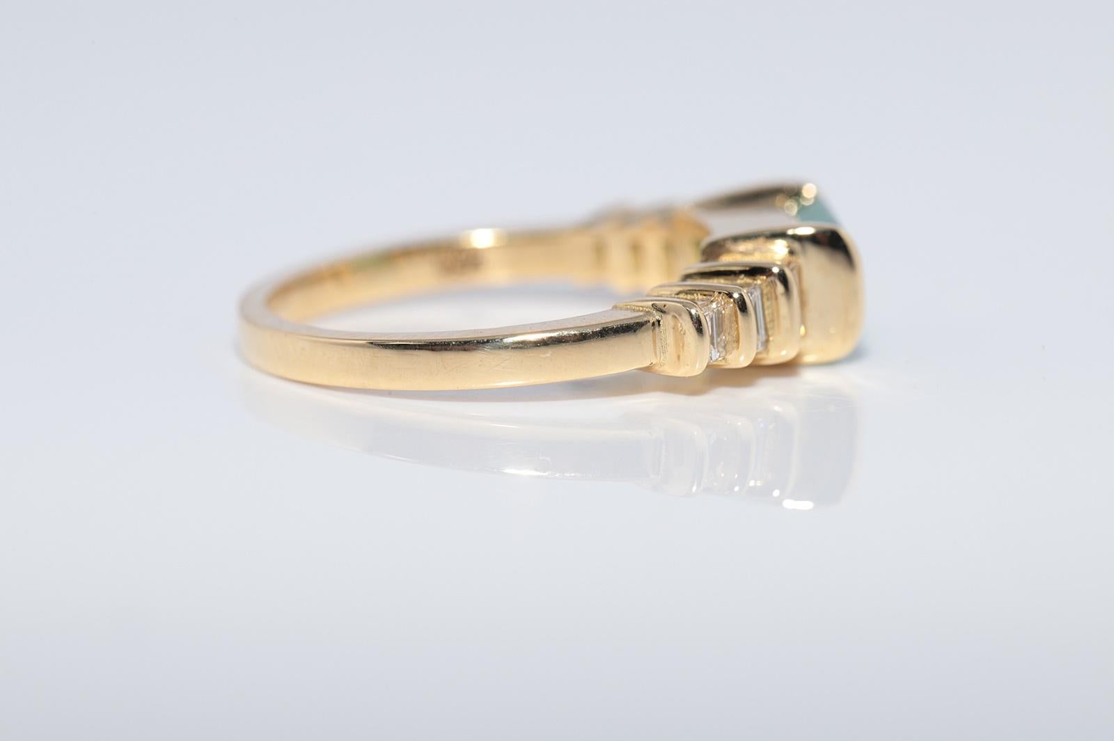 New Made 18k Gold natürlichen Smaragd und Baguette-Schliff Diamant dekoriert Ring Damen im Angebot