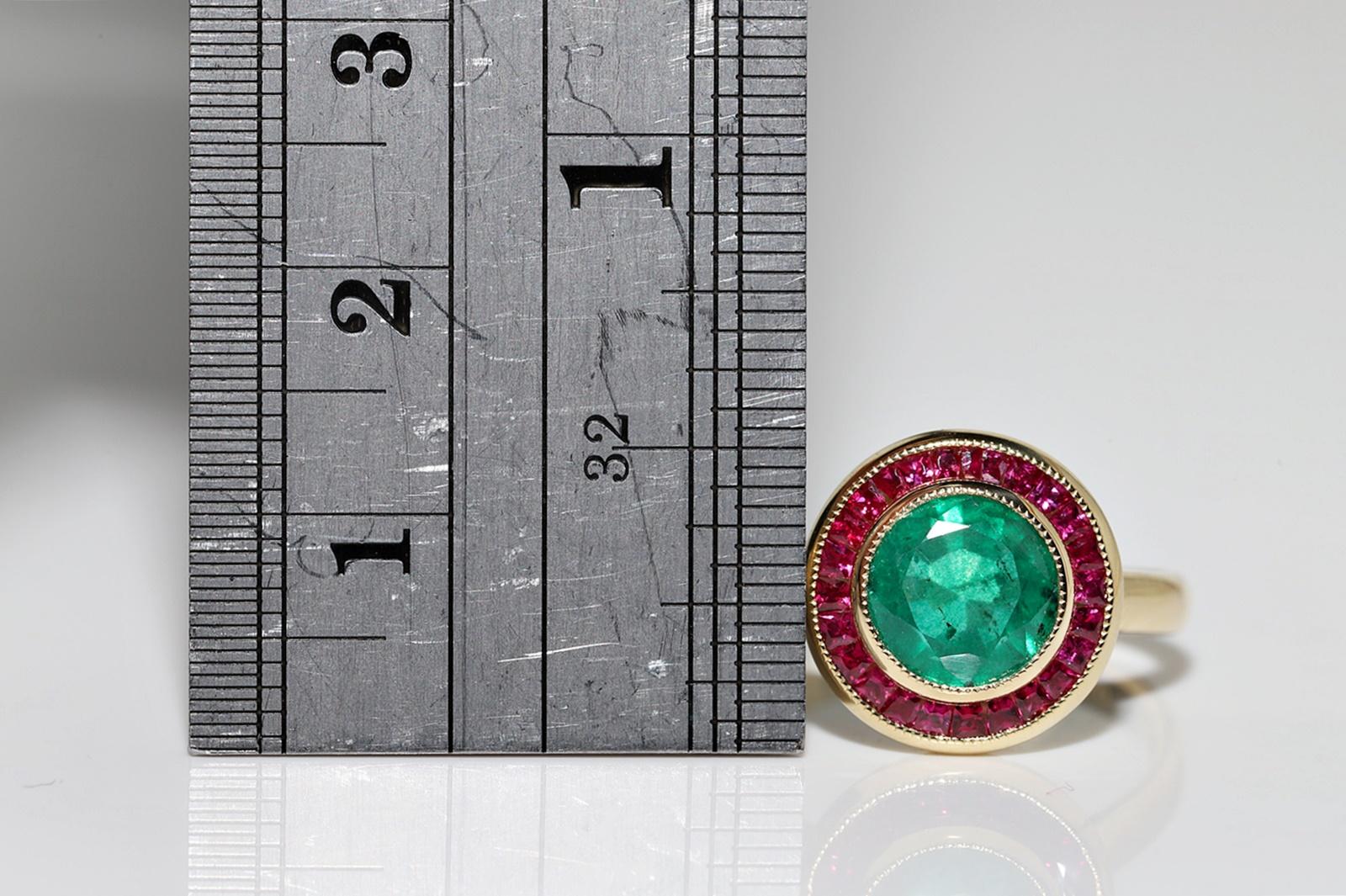 Round Cut New Made 18k Gold Natural Emerald And Caliber Ruby  Decorated Ring  For Sale