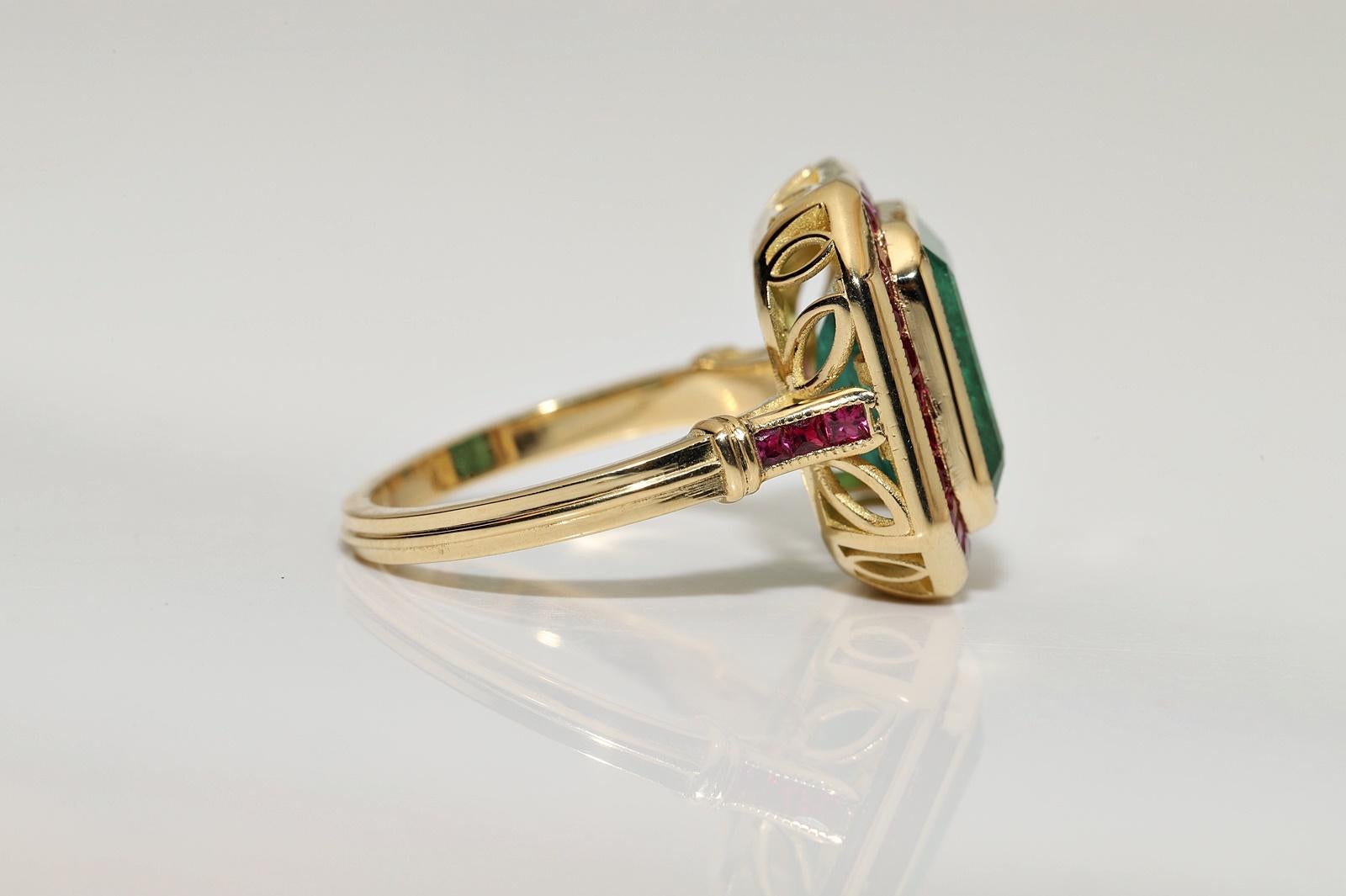 Women's New Made 18k Gold Natural Emerald And Caliber Ruby Decorated Ring For Sale
