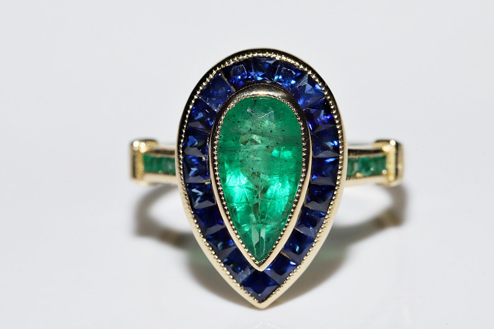 In very good condition.
Total weight is 5.3 grams.
Totally is emerald 1.58 ct.
Totally is sapphire 1.45 ct.
Ring size is US 6.5 
We can make any size.
Box is not included.
Please contact for any questions.
