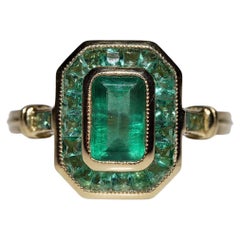 New Made 18k Gold Natural Emerald Decorated Amazing Square Style Ring
