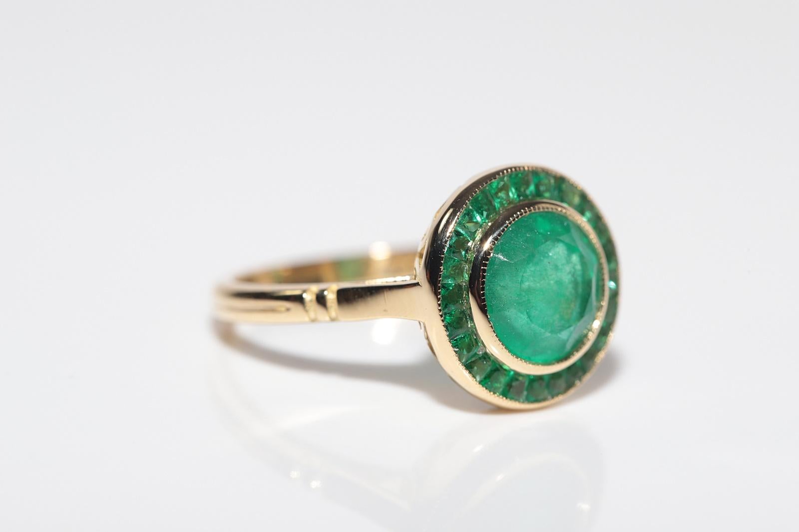 Neu Hergestellter 18k Gold Natürlicher Smaragd Dekorierter Solitär Ehering mit Smaragdverzierung im Zustand „Neu“ im Angebot in Fatih/İstanbul, 34