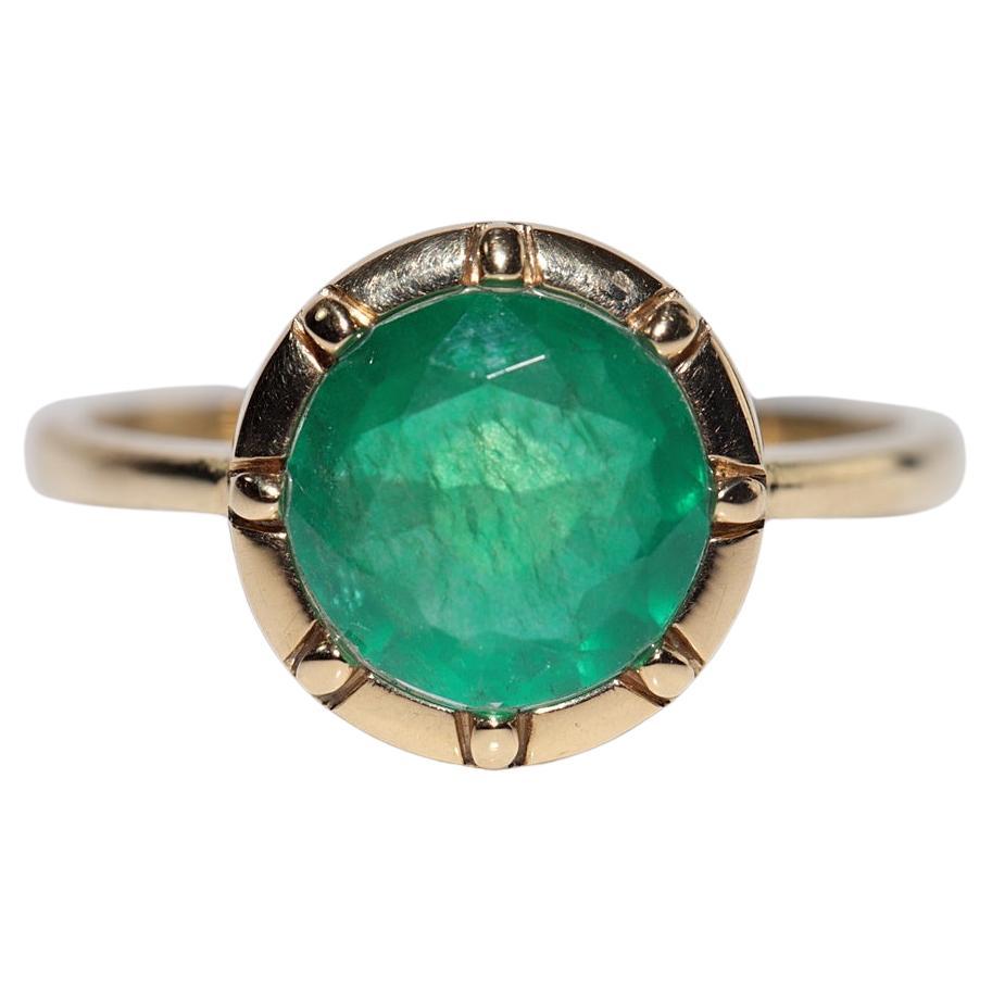 New Made 18k Gold Natural Emerald Decorated Solitaire Wedding Ring