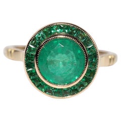 New Made 18k Gold Natural Emerald Decorated Solitaire Wedding Ring