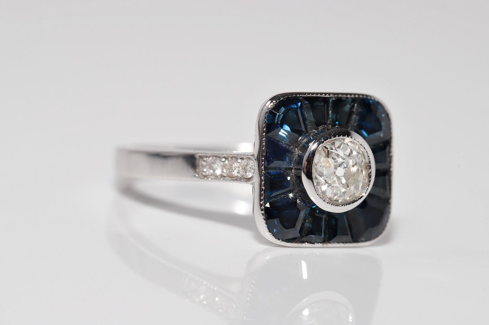 Neuer Ring aus 18 Karat Gold mit natürlichem Diamanten im Altschliff und Saphiren im Baguetteschliff im Angebot 8