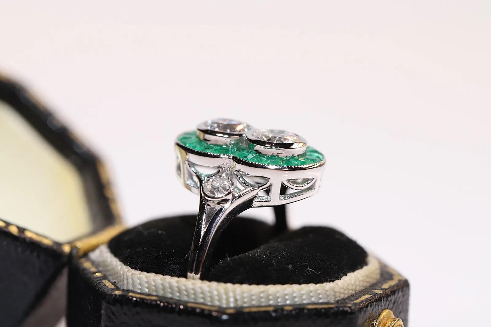 In very good condition.
Total weight is 4.3 grams.
Totally is center double diamond 0.73 carat.
Totally is side diamond 0.18 ct.
The diamond is has G color and vvs-vs-s1 clarity.
Totally is emerald 1.30 carat.
Ring size is US 6.7 (We offer free