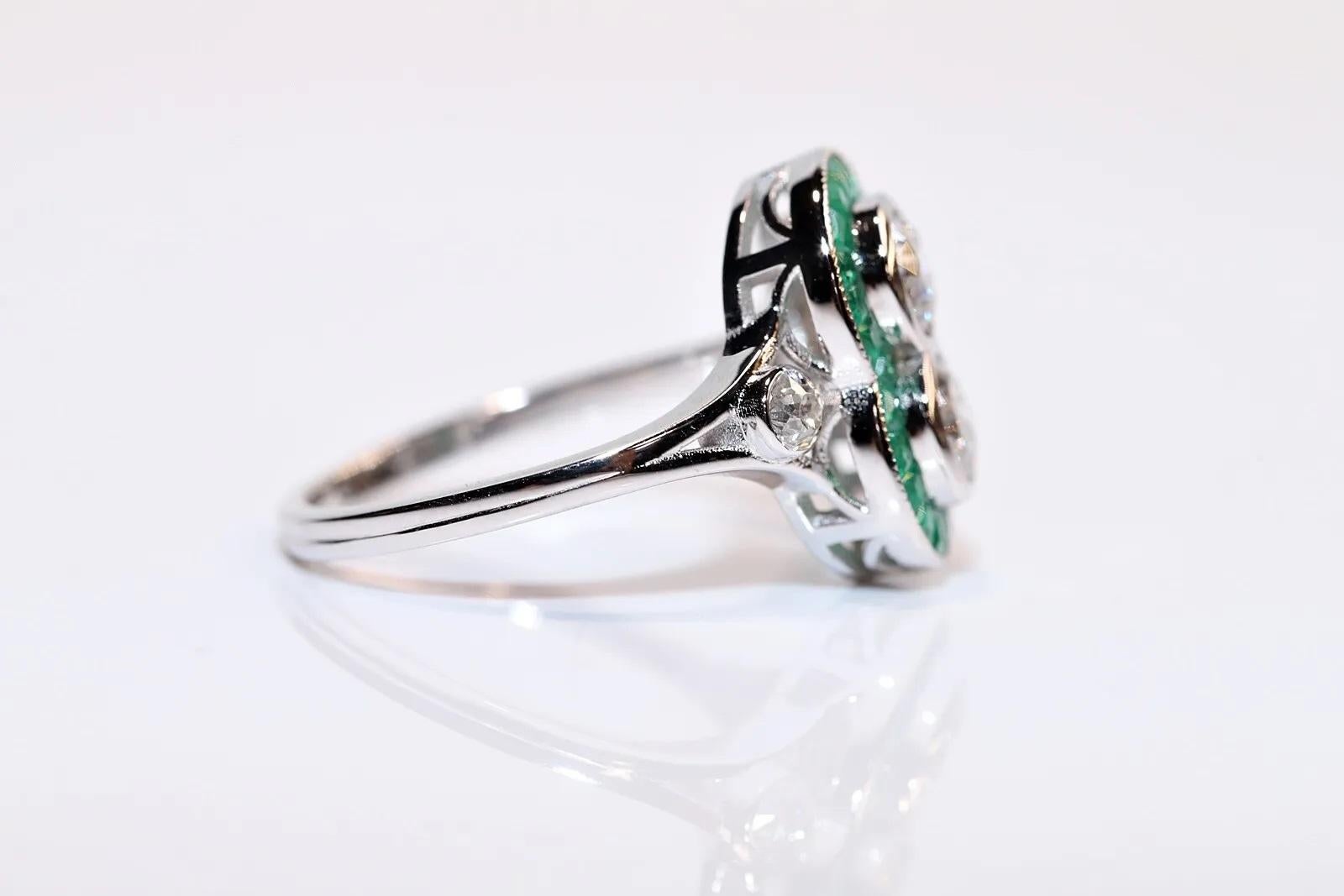 Women's New Made 18k Gold Natural Old Cut Diamond And Caliber Cut Emerald Ring For Sale
