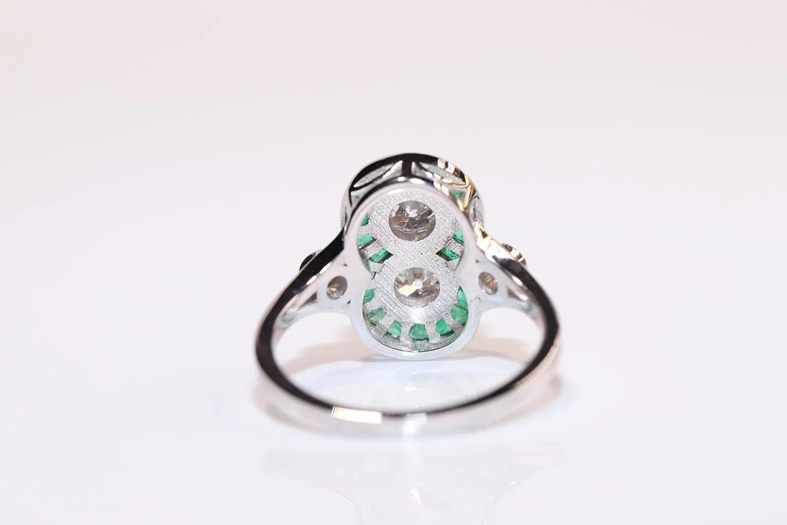 New Made 18k Gold Natural Old Cut Diamond And Caliber Cut Emerald Ring For Sale 2