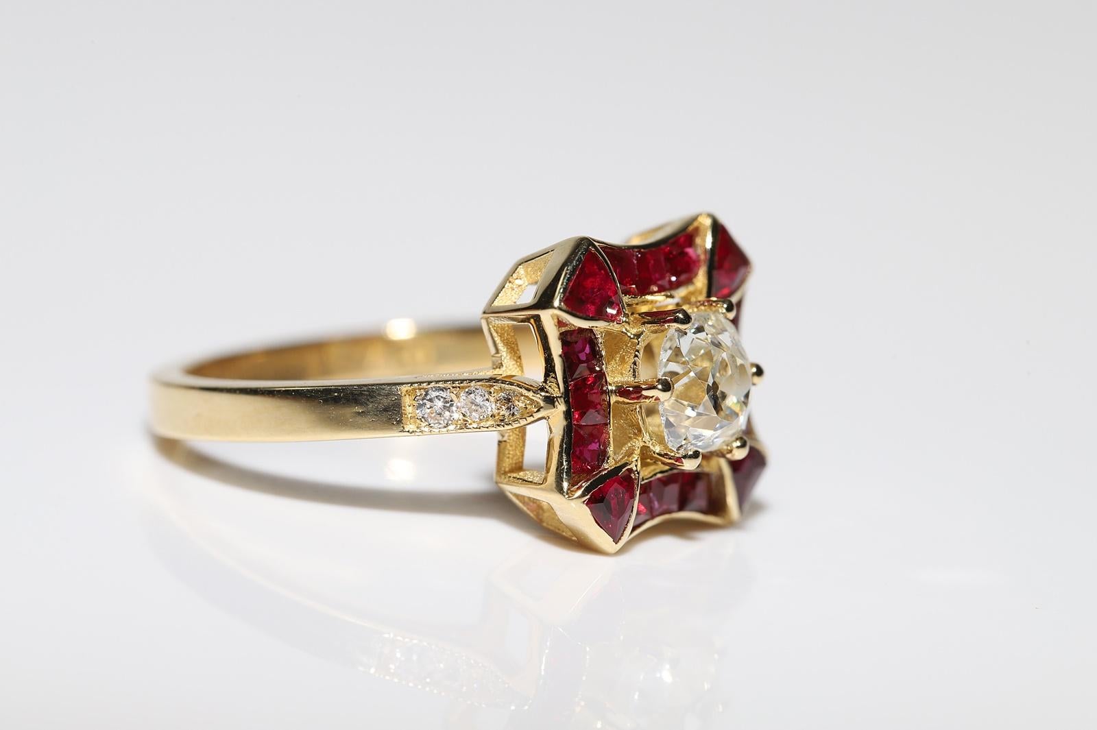 New Made 18k Gold Natural Old Cut Diamond And Caliber Cut Ruby Wedding Ring For Sale 4