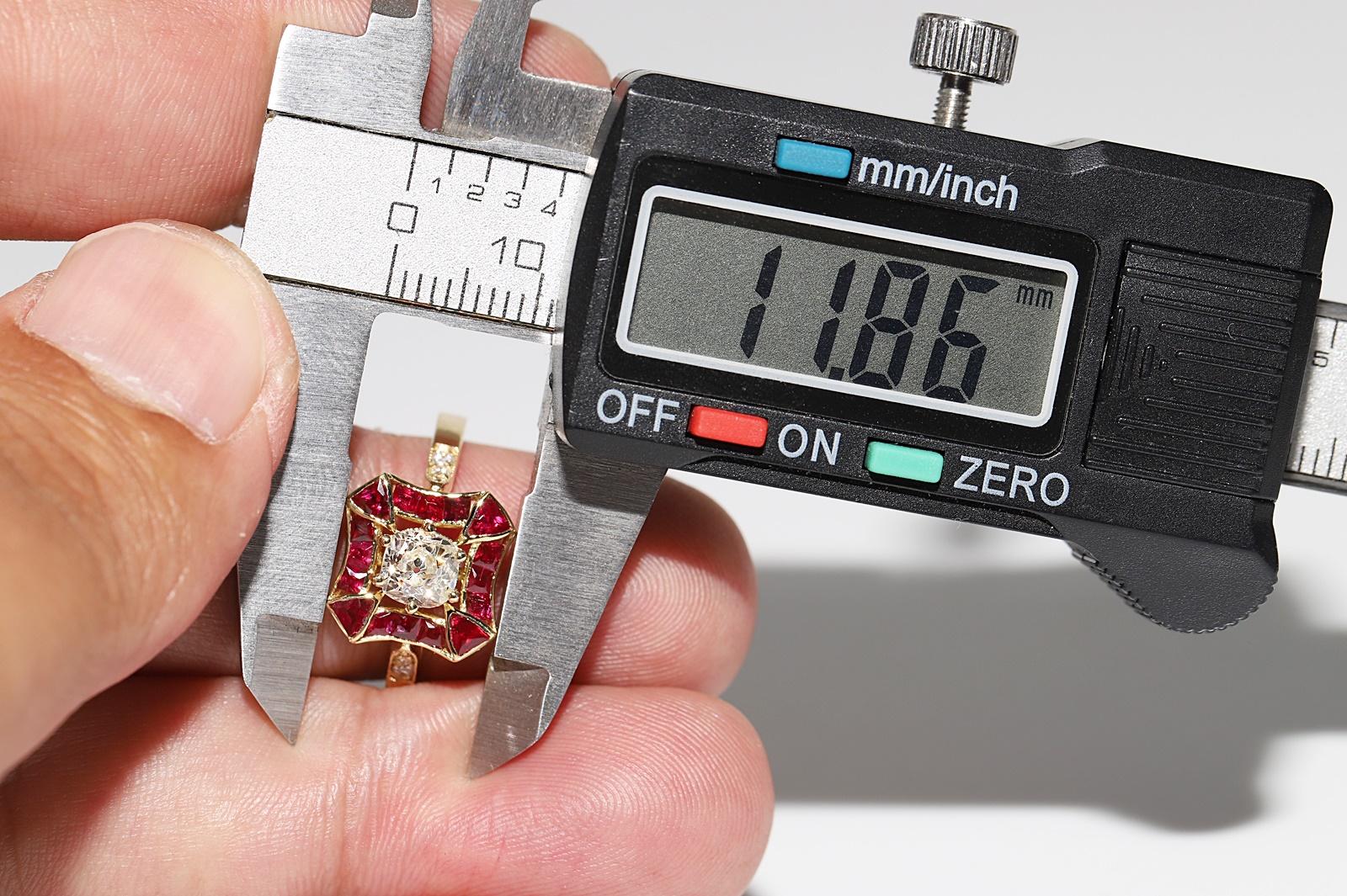 New Made 18k Gold Natural Old Cut Diamond und Kaliber Cut Rubin Ehering im Angebot 11