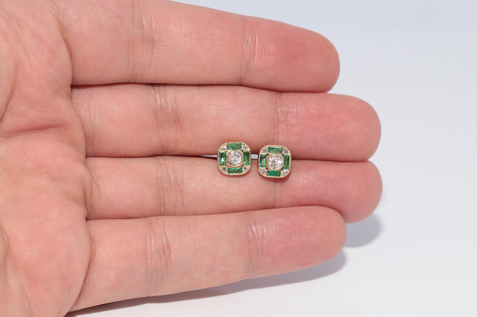New Made 18k Gold natürlichen alten Schliff Diamant und Smaragd verziert Ohrstecker im Angebot 8