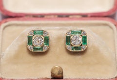 New Made 18k Gold Natural Old Cut Diamond And Emerald Decorated Stud Earring