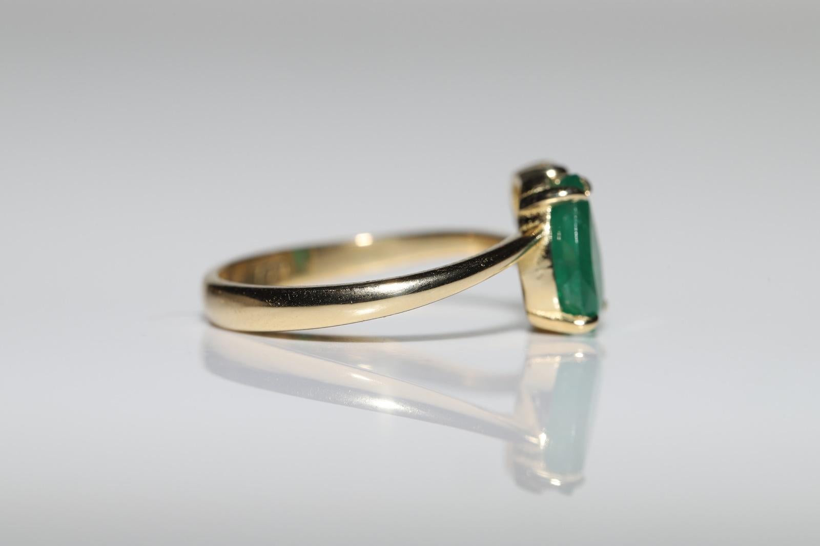 New Made 18k Gold Natural Old Cut Diamond And Pear Cut Emerald Ring  For Sale 5
