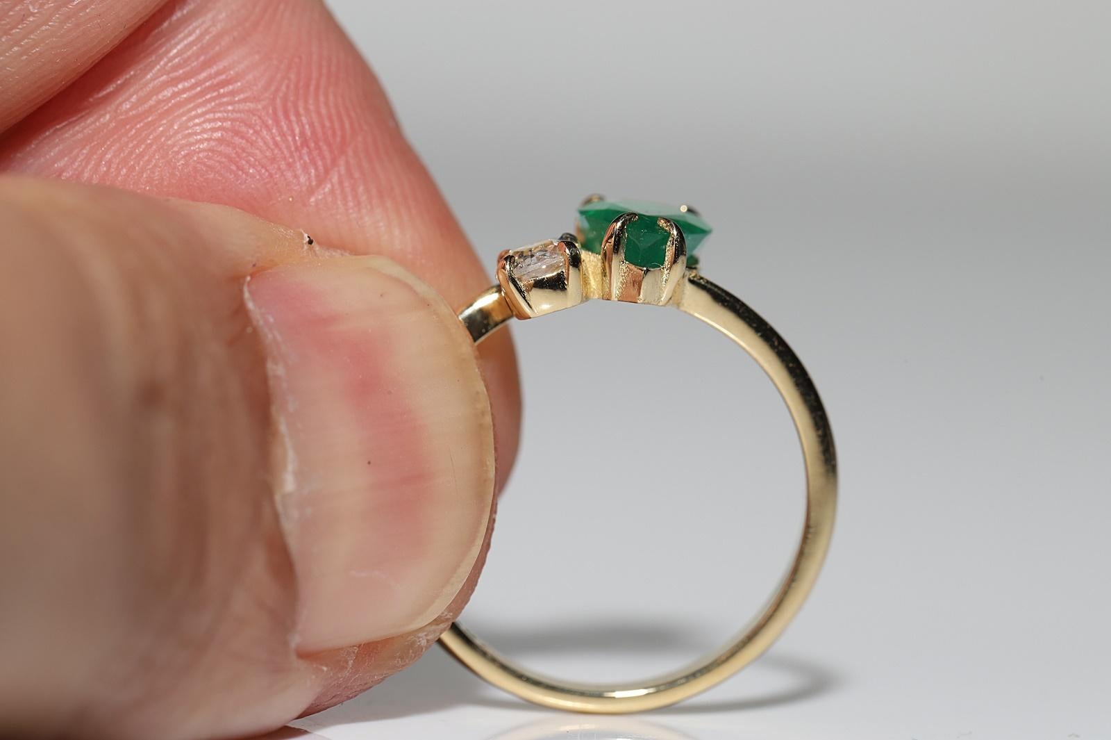 Bague neuve fabriquée en or 18 carats, diamant naturel taille ancienne et émeraude taille poire en vente 1