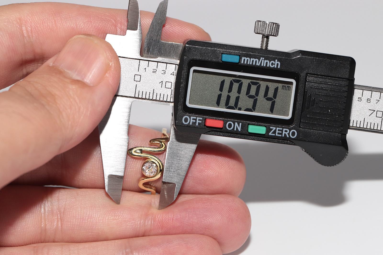 Neu Hergestellter 18k Gold Natürlicher Altschliff Diamant Dekorierter Solitär Ring im Angebot 4