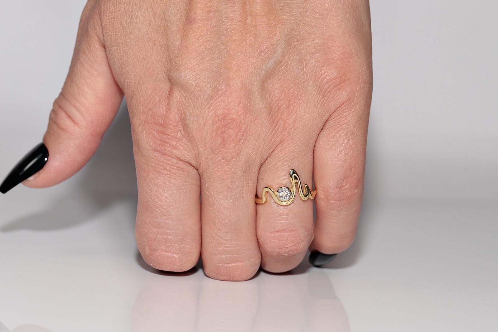 New Made 18k Gold Natural Old Cut Diamond Decorated Solitaire Ring For Sale 8