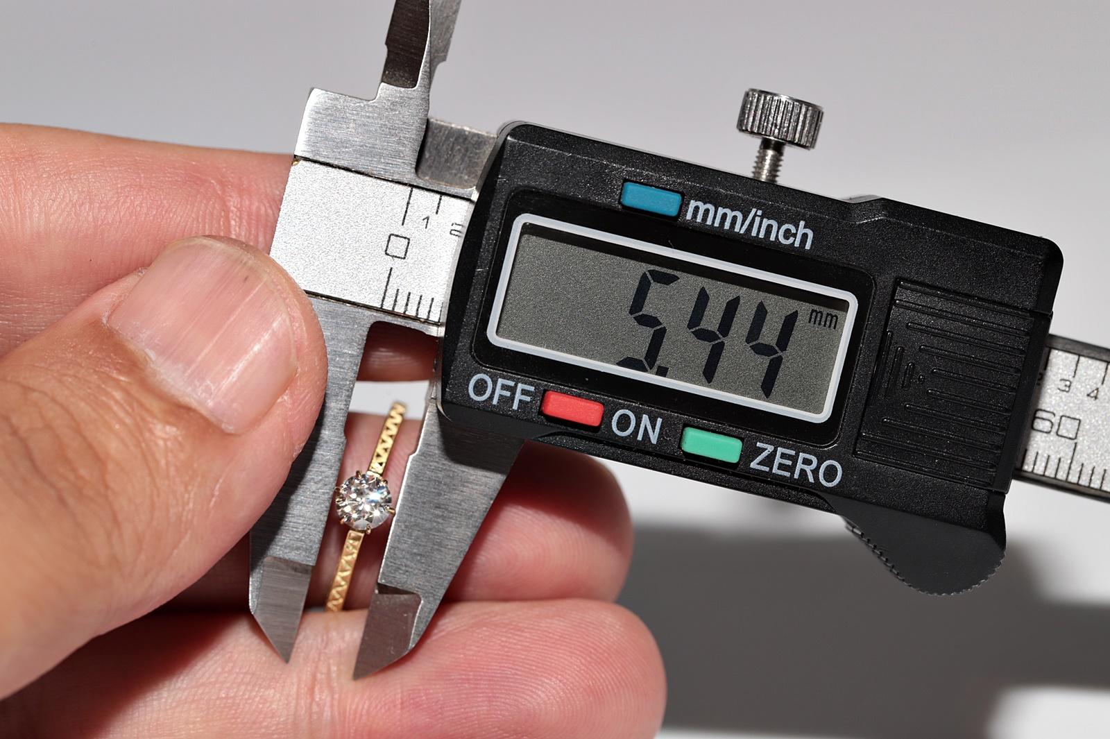 Anillo de boda solitario decorado con diamantes naturales talla antigua de oro de 18k de nueva factura en venta 4