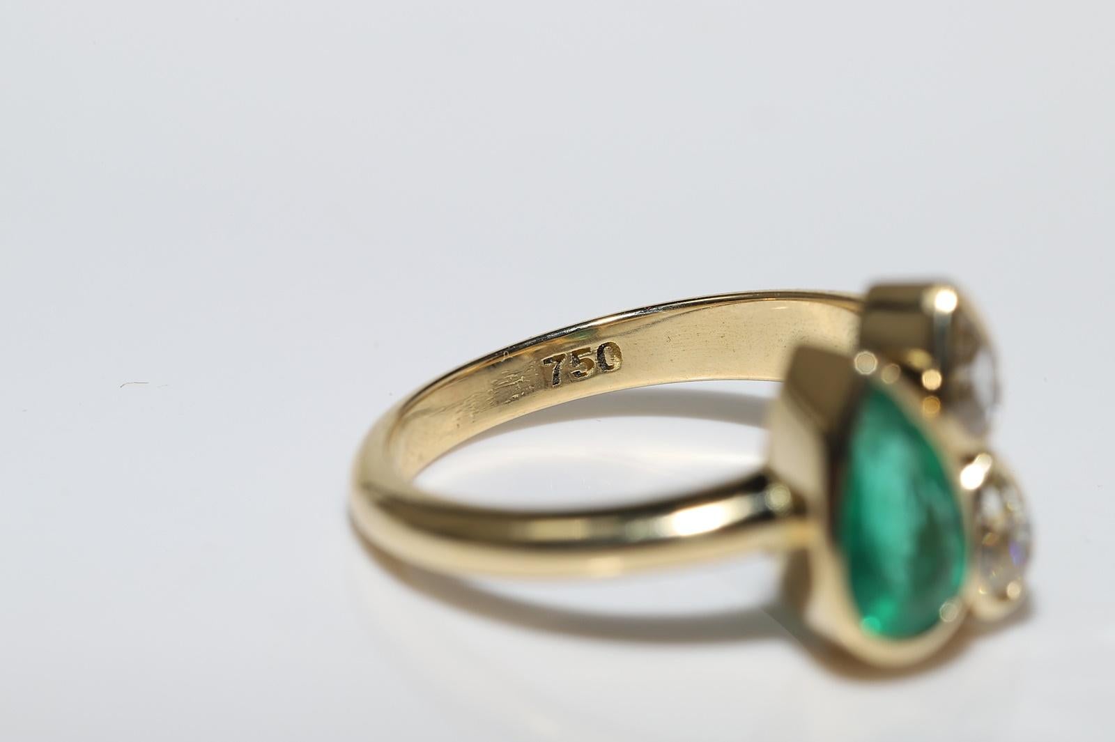 New Made 18k Gold Natural Old Pear Cut Diamond And Emerald  Decorated Ring For Sale 5