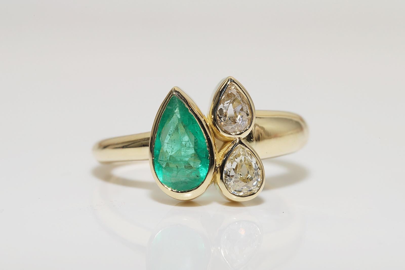 Old European Cut New Made 18k Gold Natural Old Pear Cut Diamond And Emerald  Decorated Ring For Sale