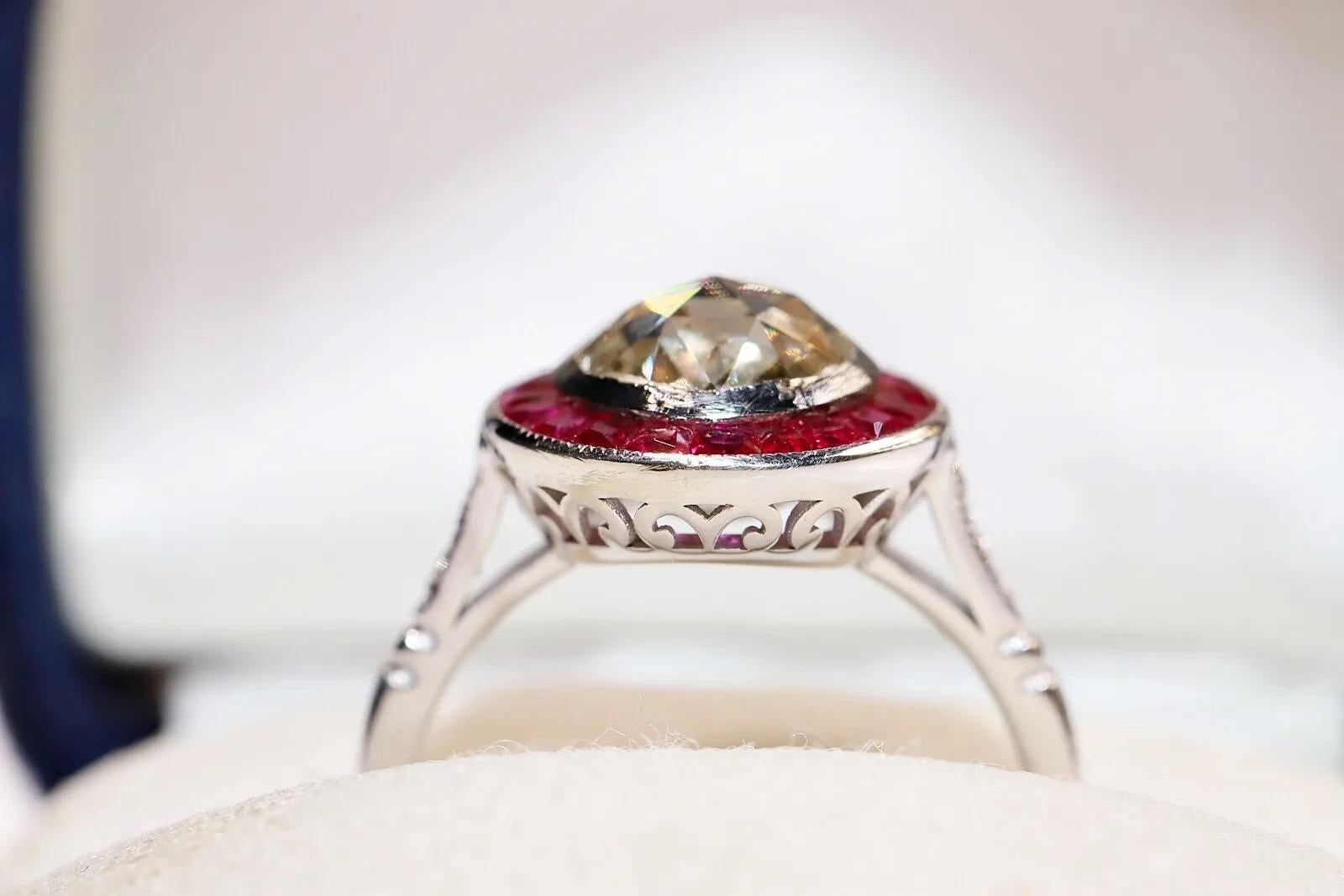 New Made 18k Gold Natural Rose Cut Diamond und Kaliber Rubin dekoriert Ring  (Rosenschliff) im Angebot