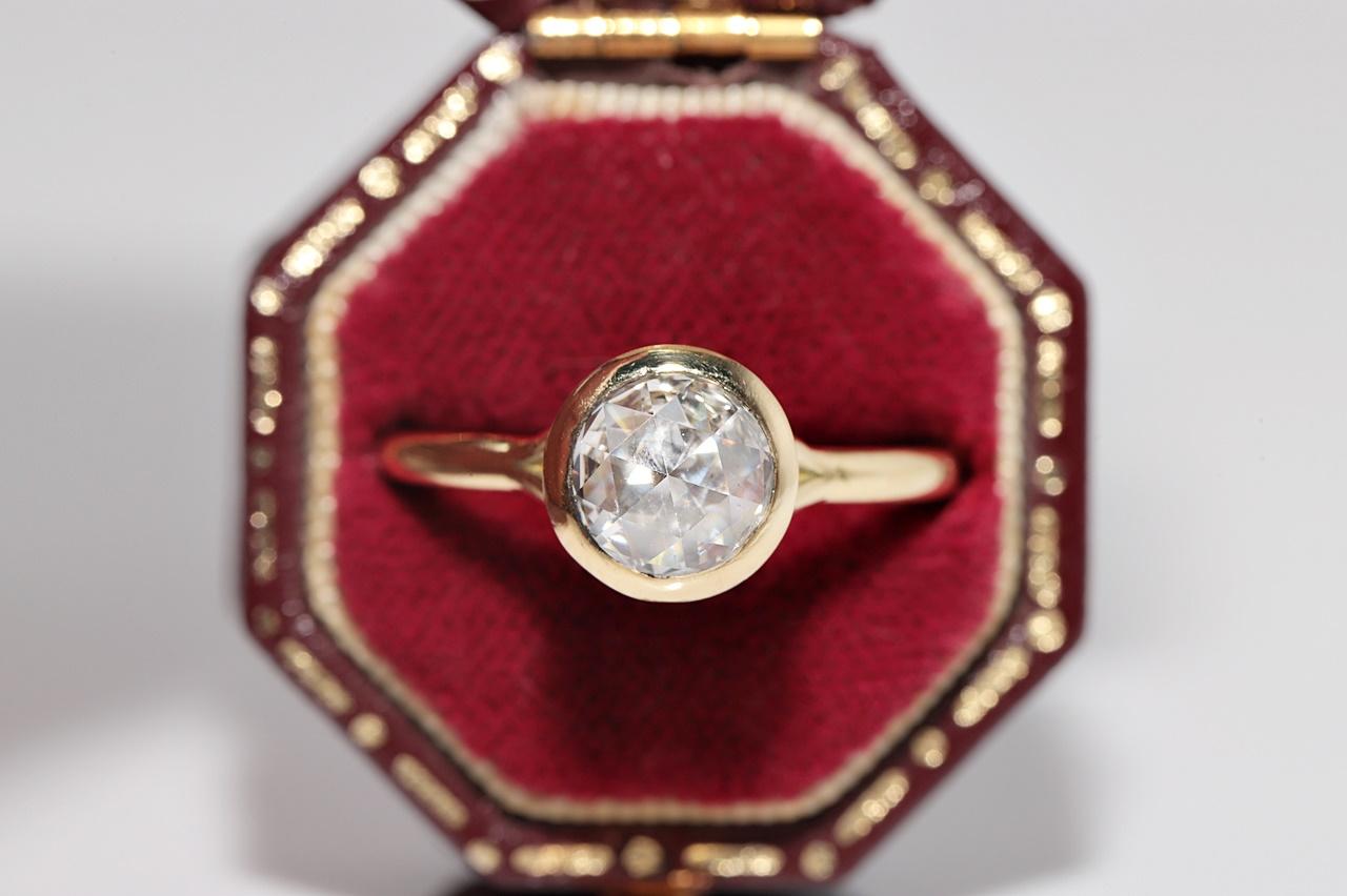 Modern New Made 18k Gold Natural Rose Cut Diamond Decorated Solitaire Ring For Sale