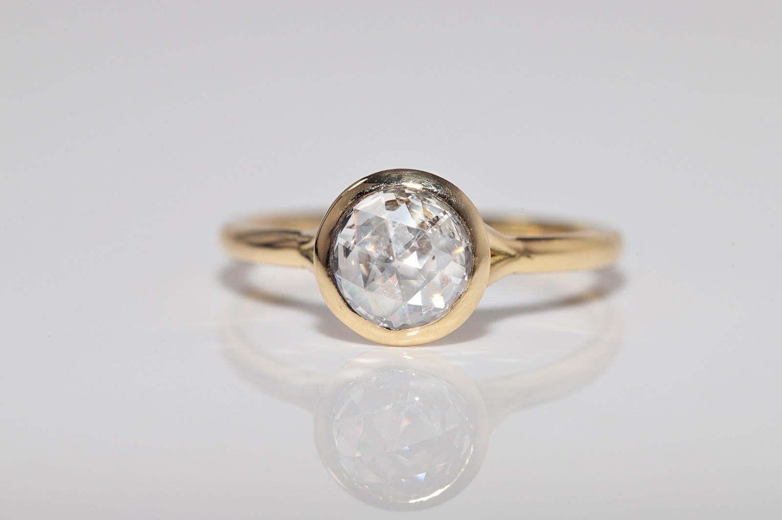 Women's New Made 18k Gold Natural Rose Cut Diamond Decorated Solitaire Ring For Sale