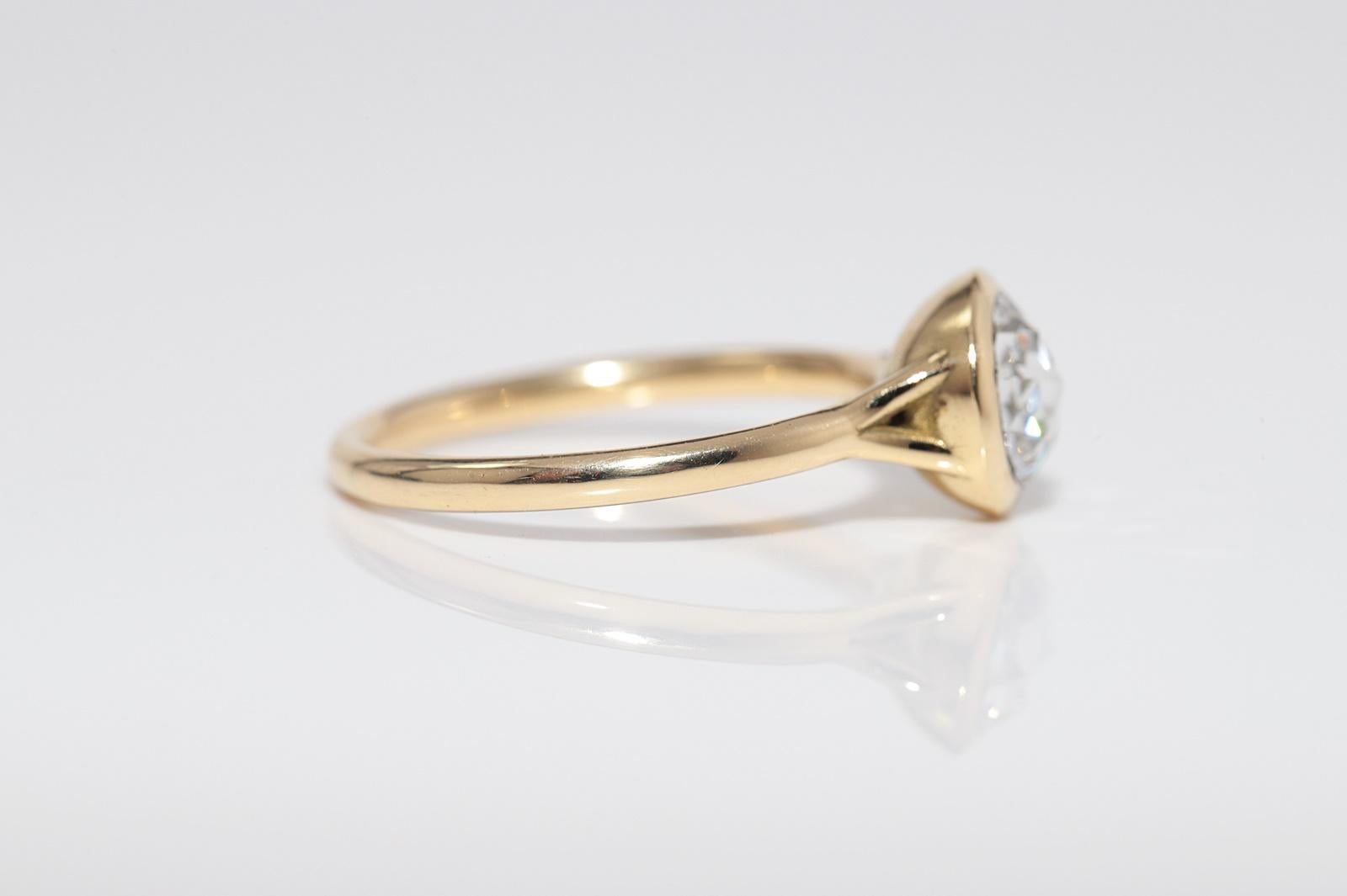 Neuer, dekorativer Solitär-Ring aus 18 Karat Gold mit natürlichem Diamant im Rosenschliff im Angebot 3
