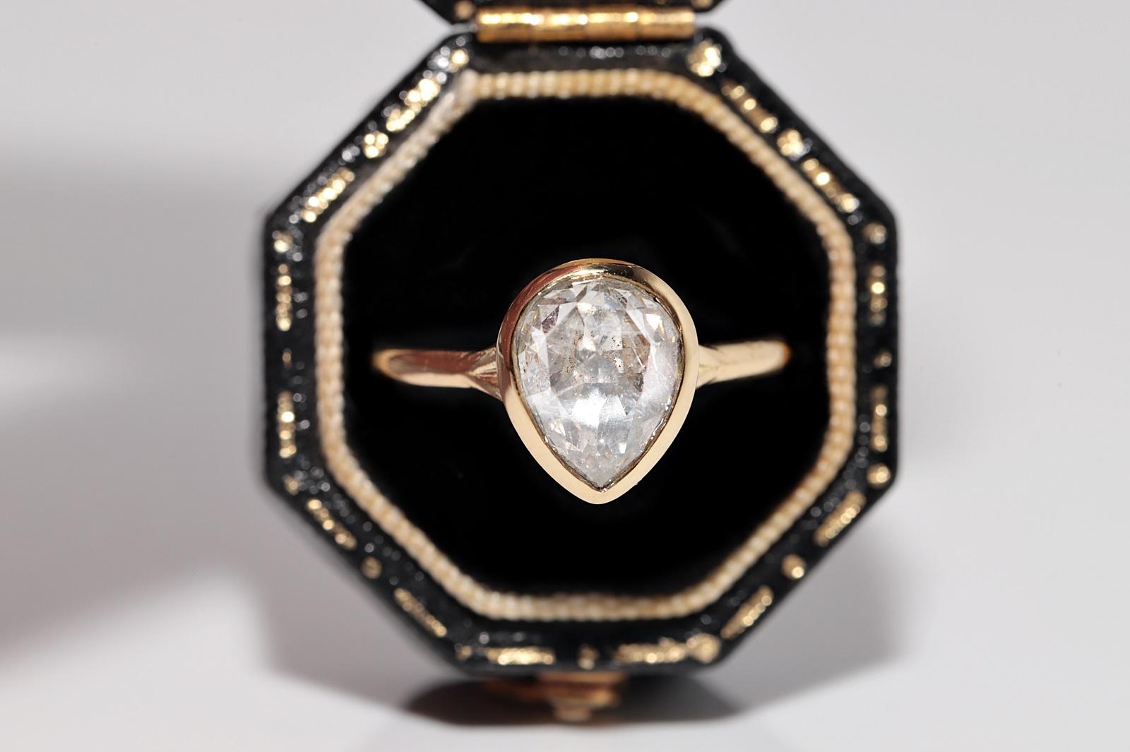 In ottime condizioni.
Il peso totale è di 4,1 grammi.
Totalmente è un diamante da 1,52 carati.
Il diamante ha colore H e purezza s1.
La misura dell'anello è US 6.75
Possiamo realizzare qualsiasi dimensione.
La scatola non è inclusa.
Per qualsiasi