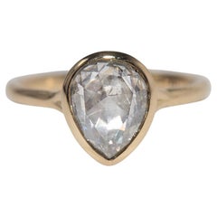 New Made 18k Gold Anello solitario in oro naturale con diamanti taglio rosa e taglio a pera