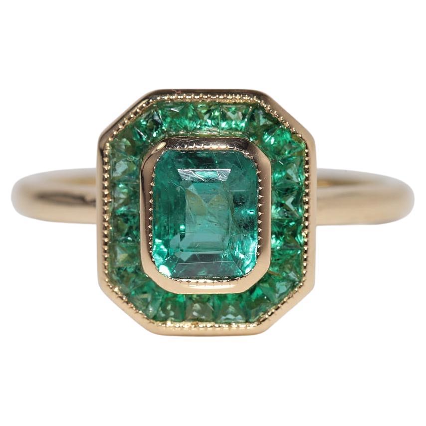 New Made 18k Gold Natural Square Cut And Caliber Cut Emerald Ring For Sale